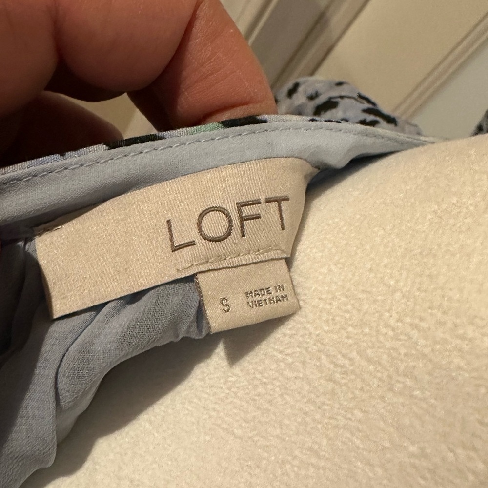 Loft Multicolor Leopard Print Ruffled Smocked Lin… - image 5